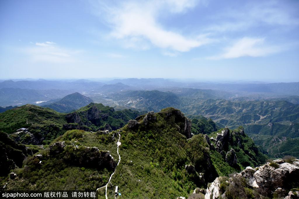 Experience Tranquility at Baishi Mountain: A Retreat into Nature
