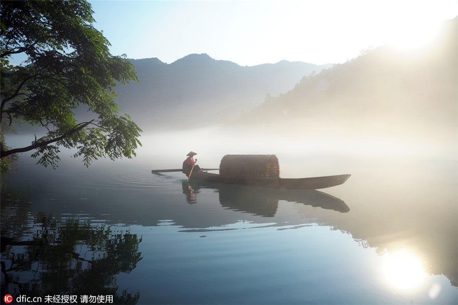 A scenic view of Dongjiang Lake