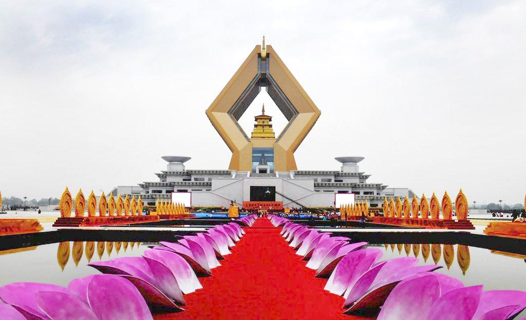 A scenic view of famen_temple_pagoda