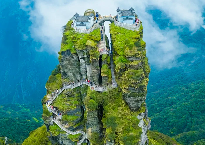 Fanjing Mountain: Hiking Trails, Scenic Views, and Cultural Insights