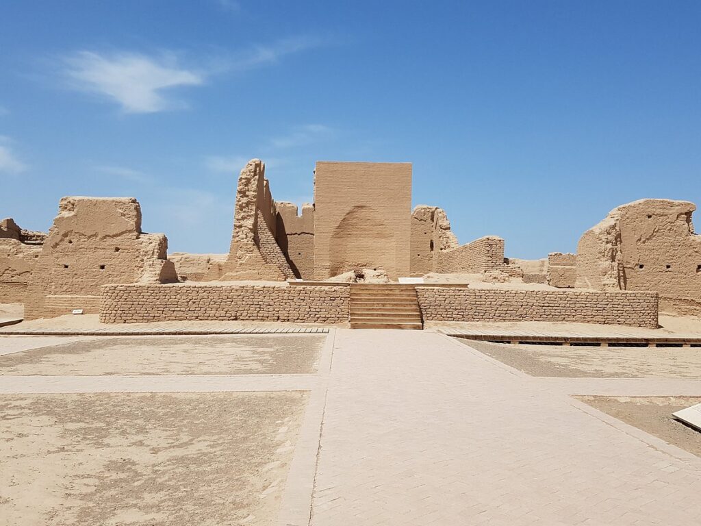 Gaochang Ancient City: The Perfect Destination for History Buffs and Adventurers