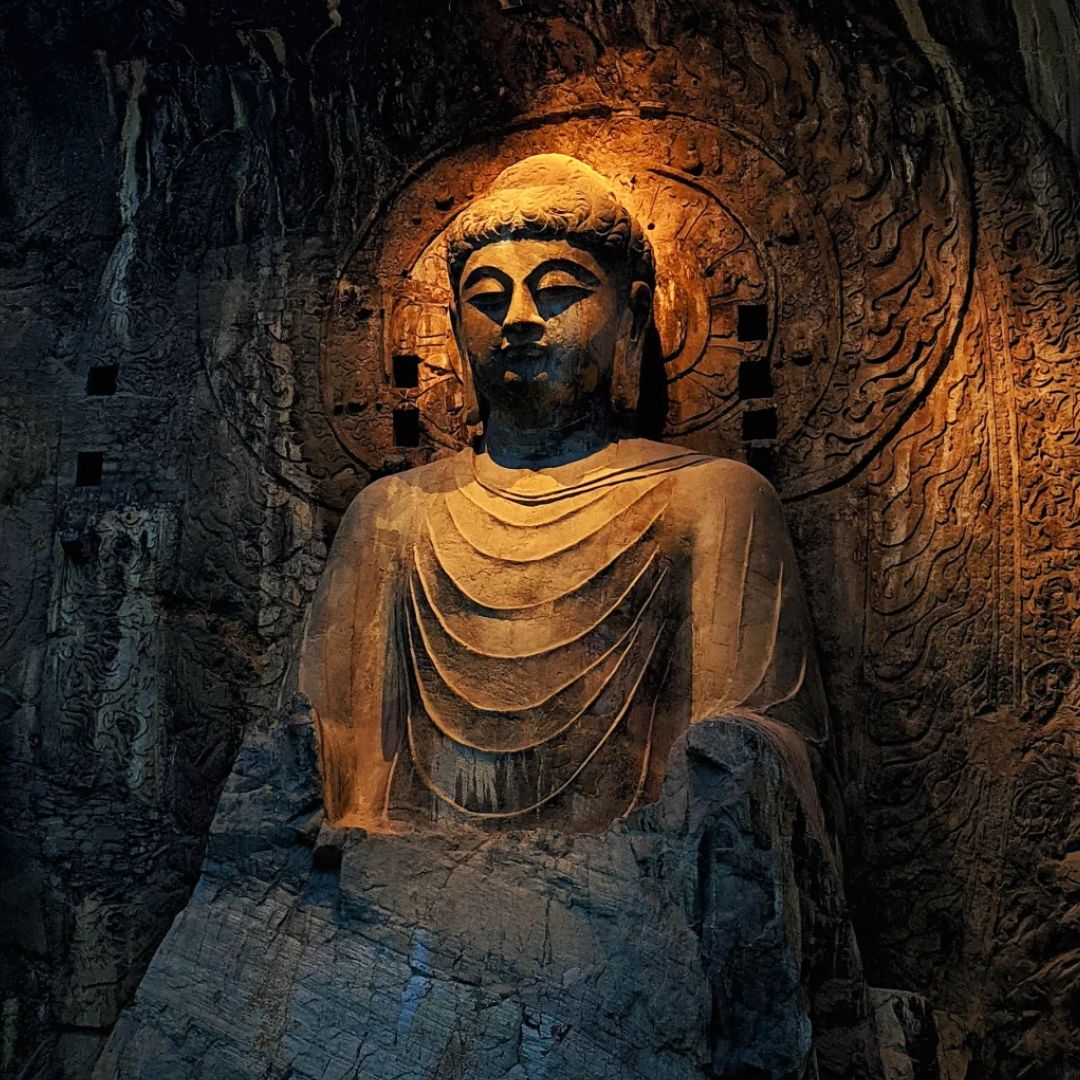 A scenic view of great_buddha_temple_grottoes_scenic_area