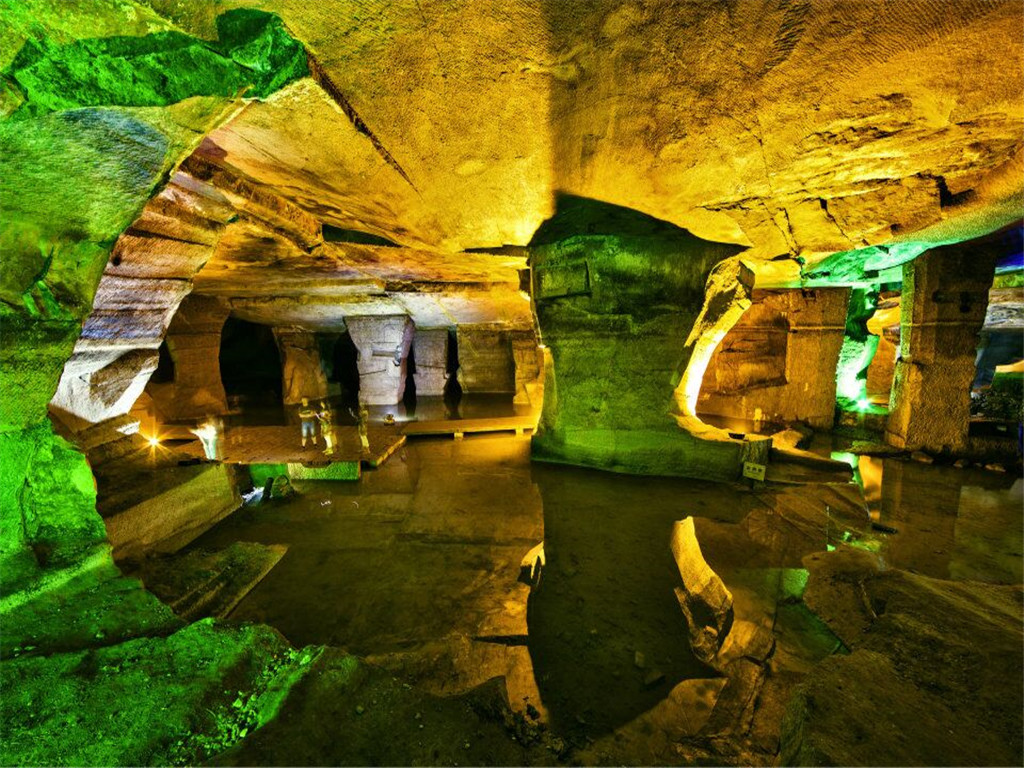 A Journey Through Time: Exploring the Ancient Huashan Grottoes