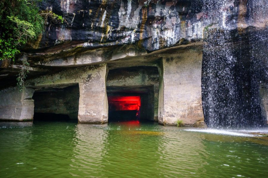 A scenic view of huashan grottoes