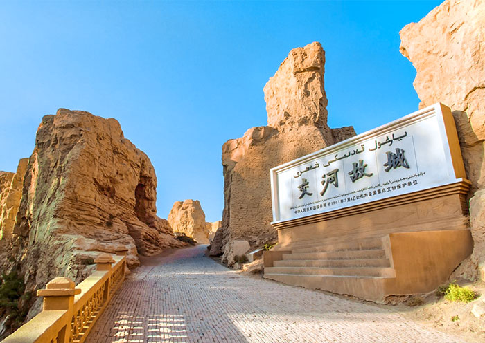 A Day Trip to Jiaohe Ruins: Experience the Echoes of History