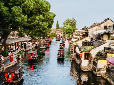 A scenic view of jiashan yunlan bay