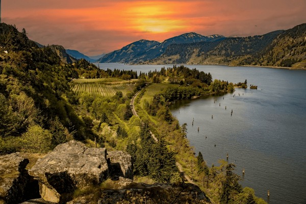 A scenic view of jinsi_gorge_scenic_area
