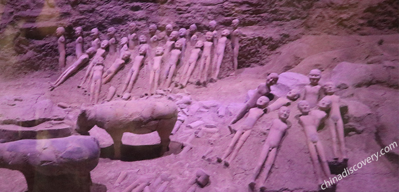 A scenic view of kumul han dynasty tombs