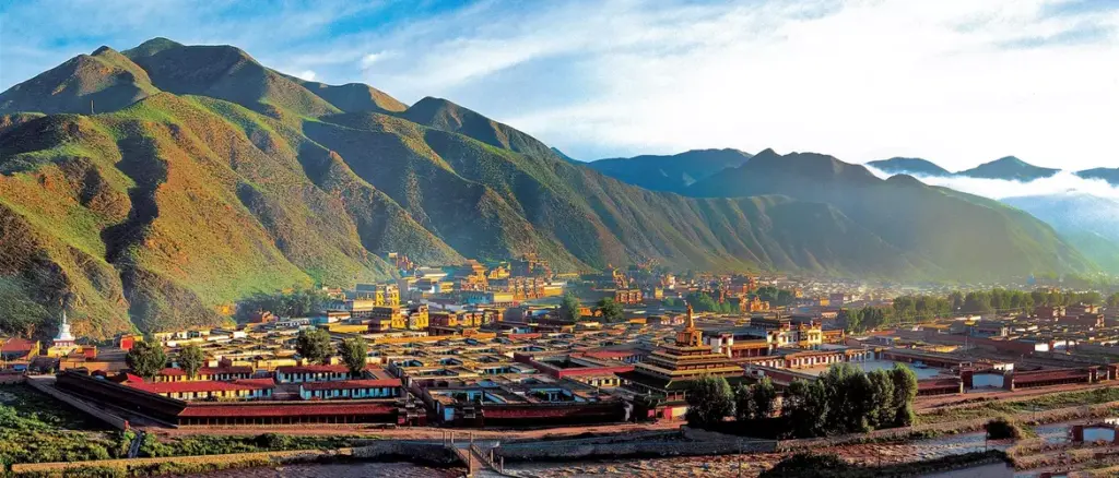 Discovering Labrang Monastery: A Must-Visit Destination for Culture Enthusiasts