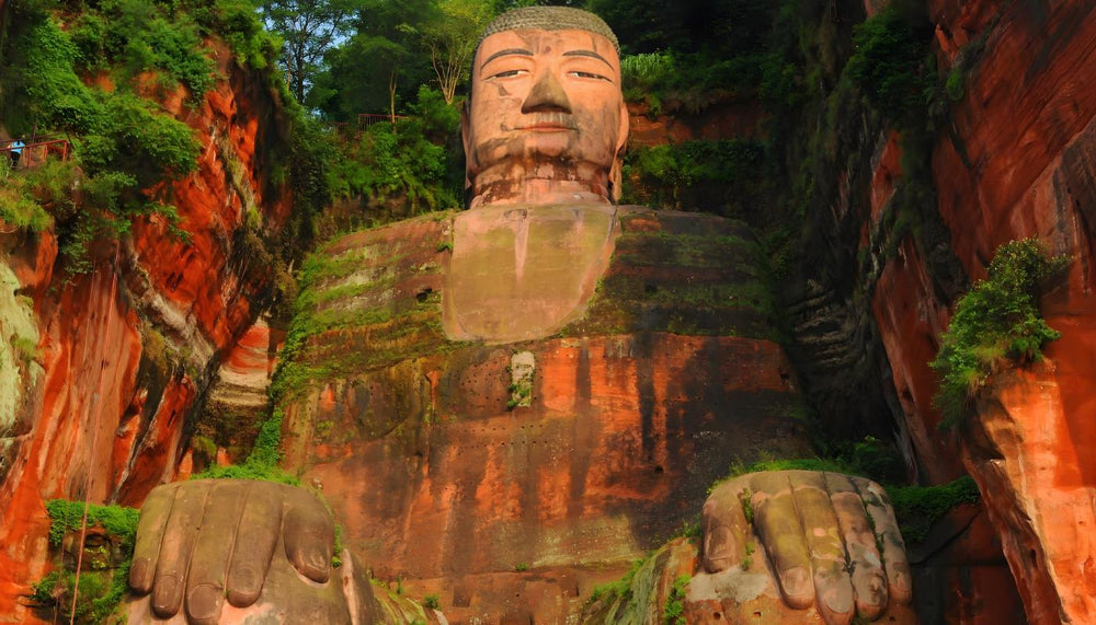 A scenic view of leshan giant buddha