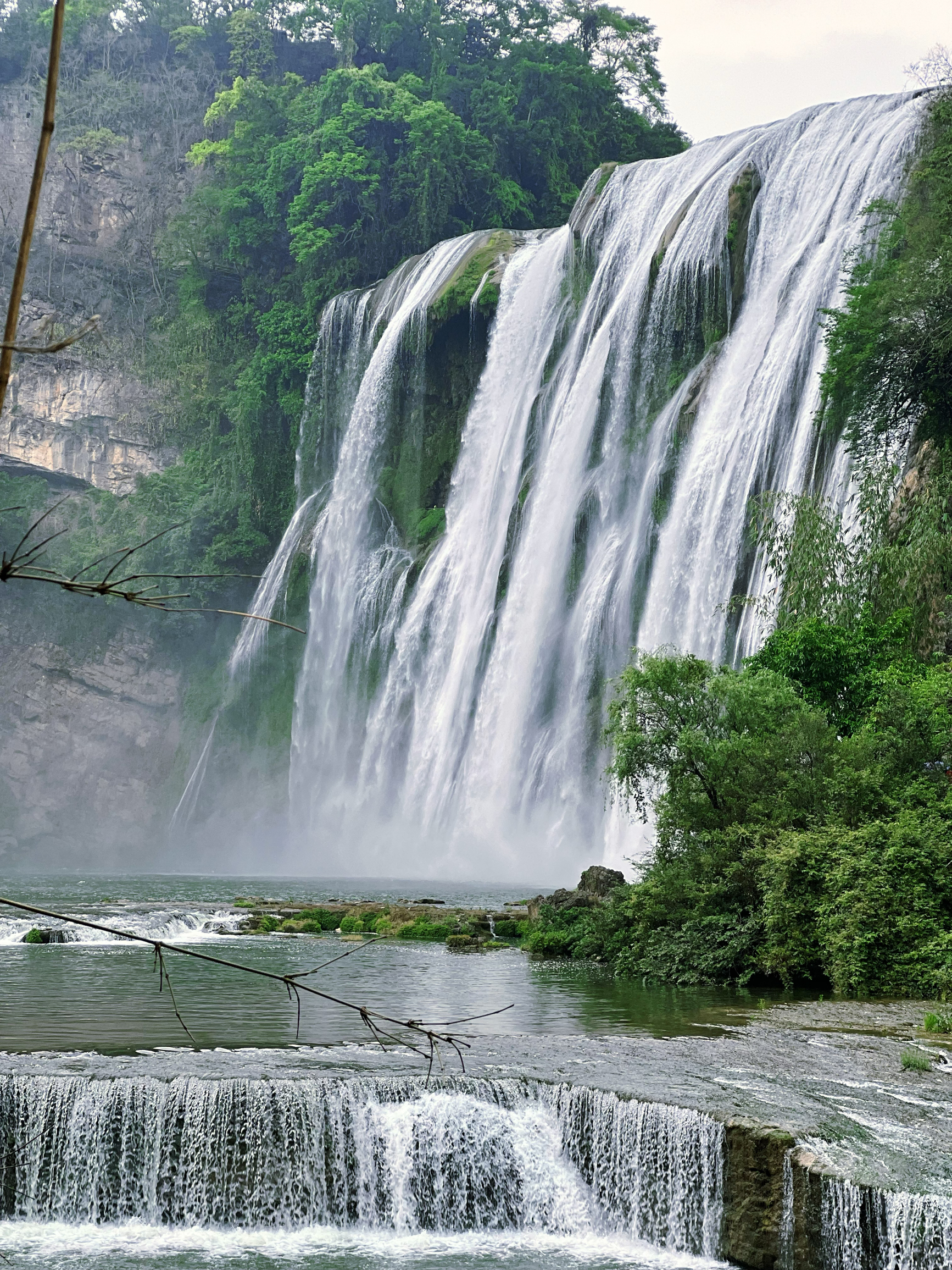 A scenic view of longnan wudu water curtain cave