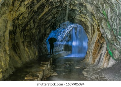 A scenic view of longnan wudu water curtain cave