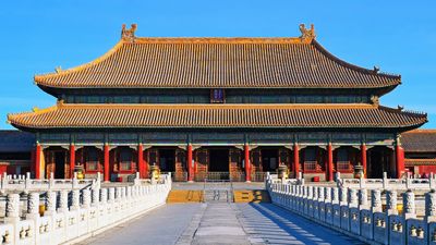 A scenic view of Panlongcheng Rujinan Ancients