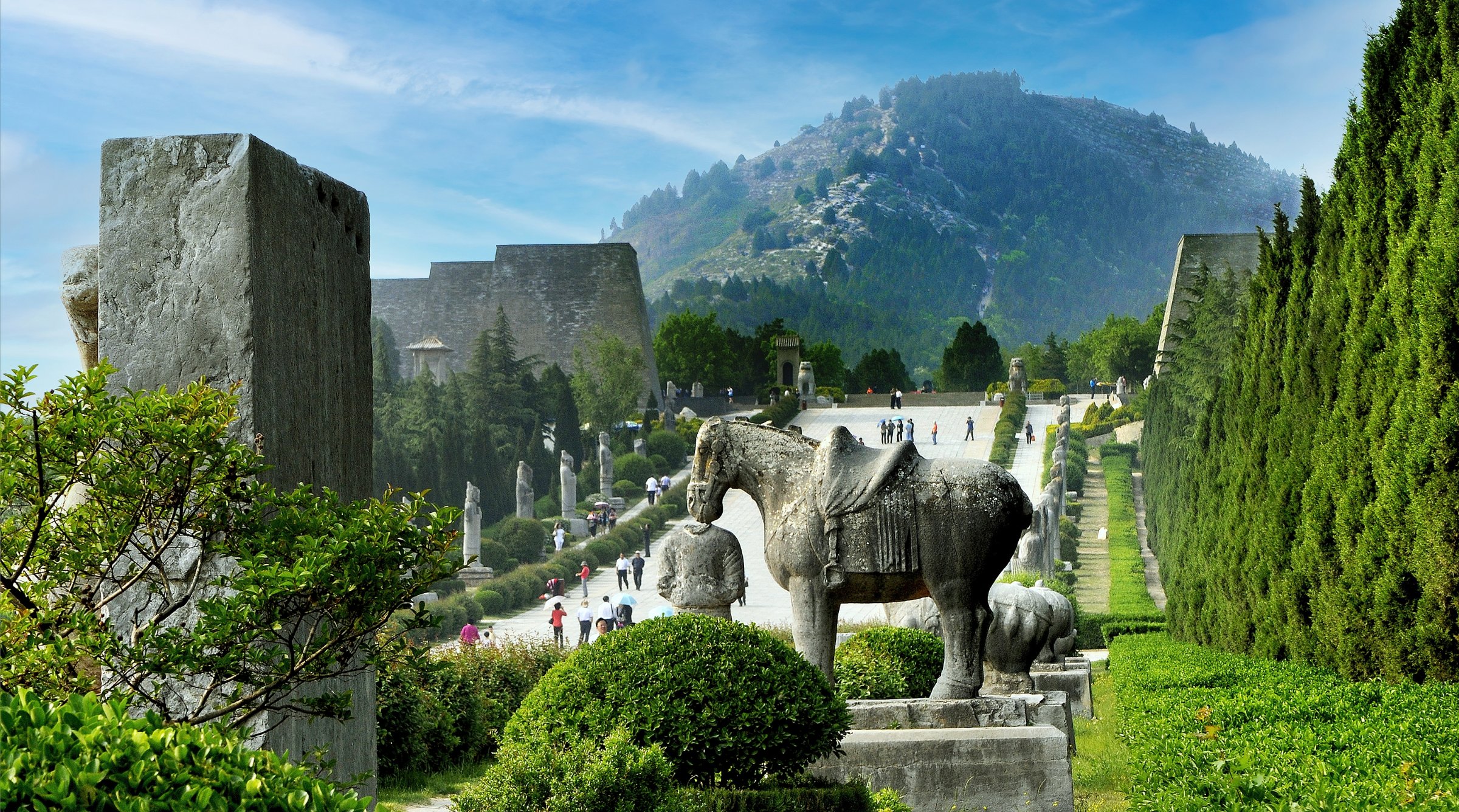 A scenic view of qianling_mausoleum_scenic_area