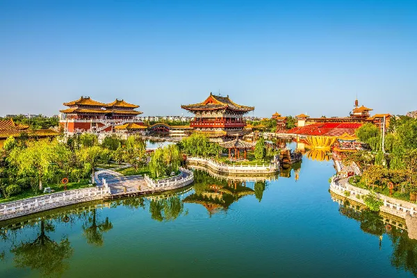 A scenic view of Qingming Shanghe Yuan