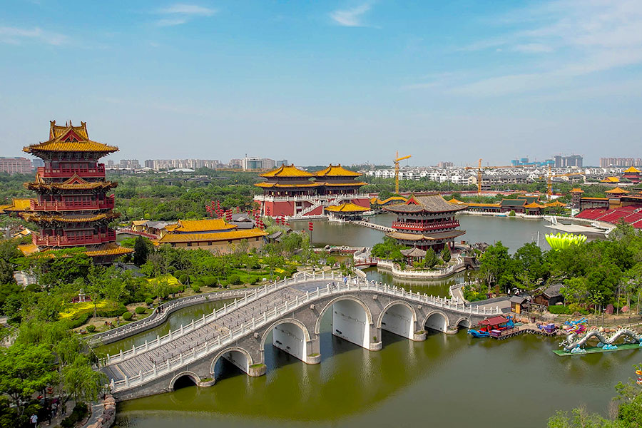 A scenic view of Qingming Shanghe Yuan