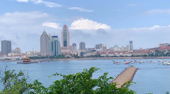 A scenic view of Rizhao Wanpingkou