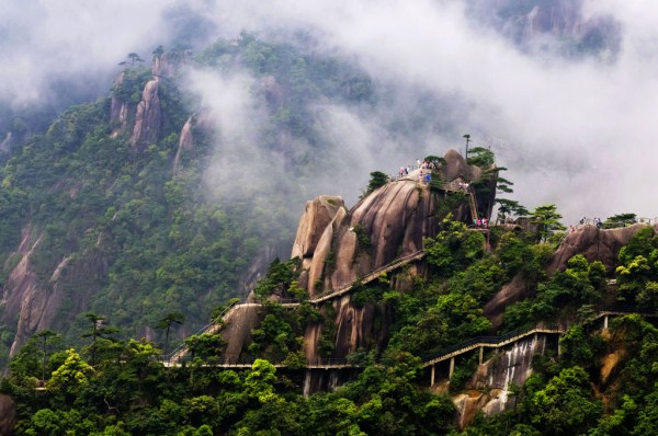 A scenic view of Sanqing Mountain