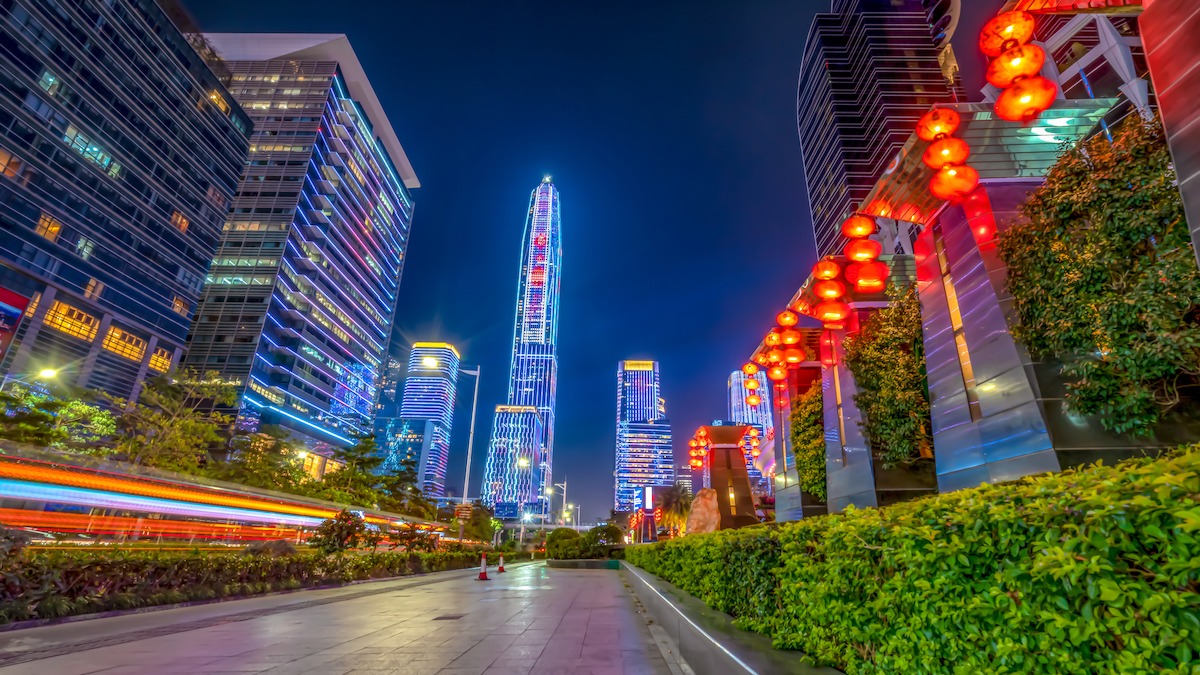 A scenic view of shenzhen lianhuashan park