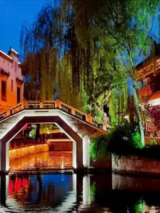 A scenic view of Taierzhuang Ancient City