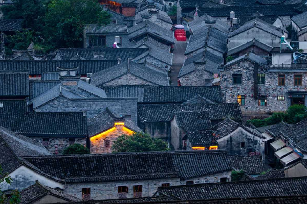 A scenic view of xihai_jun_ancient_city
