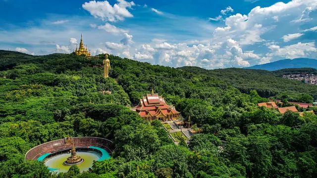 A scenic view of xishuangbanna dai park