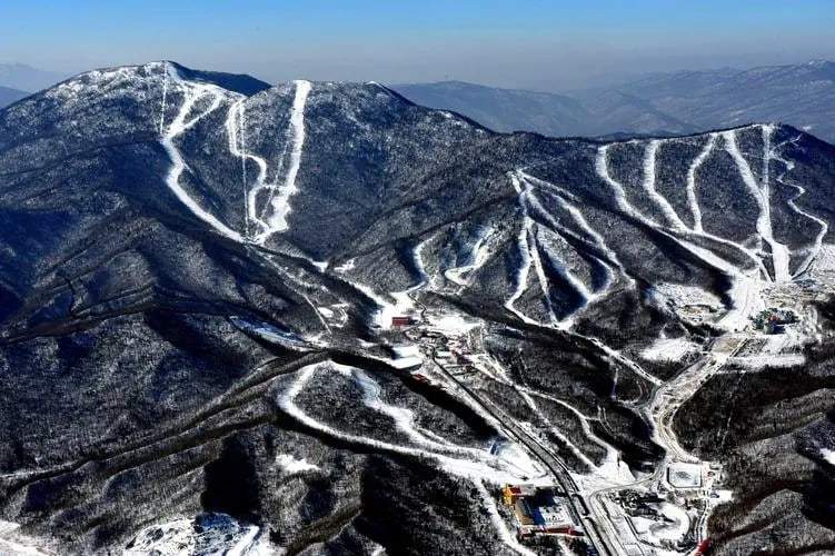 A scenic view of yabuli_ski_resort