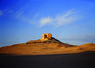 A scenic view of yangguan pass