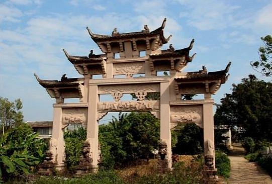 A scenic view of yangmei ancient town