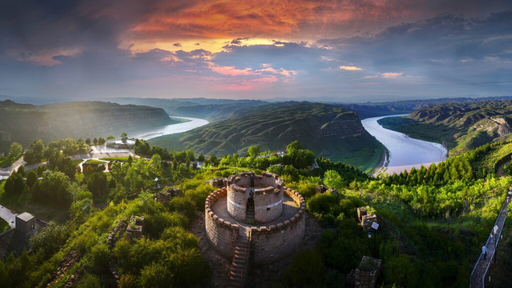 Exploring the Cultural Heritage of Yellow River Qiankun Bay