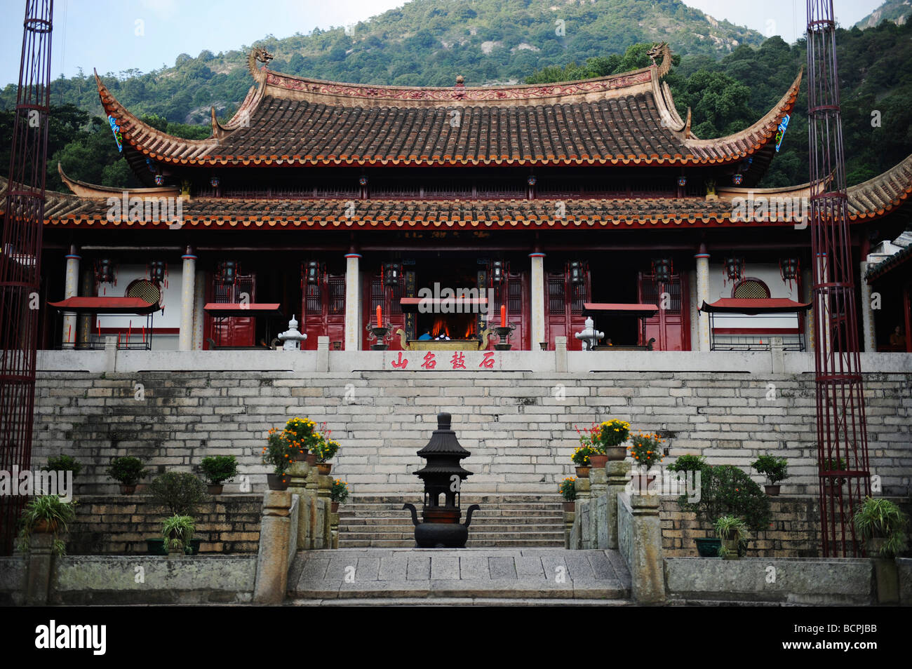 A scenic view of yongquan temple
