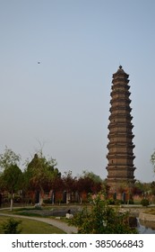 A scenic view of Youguo Temple Iron Pagoda