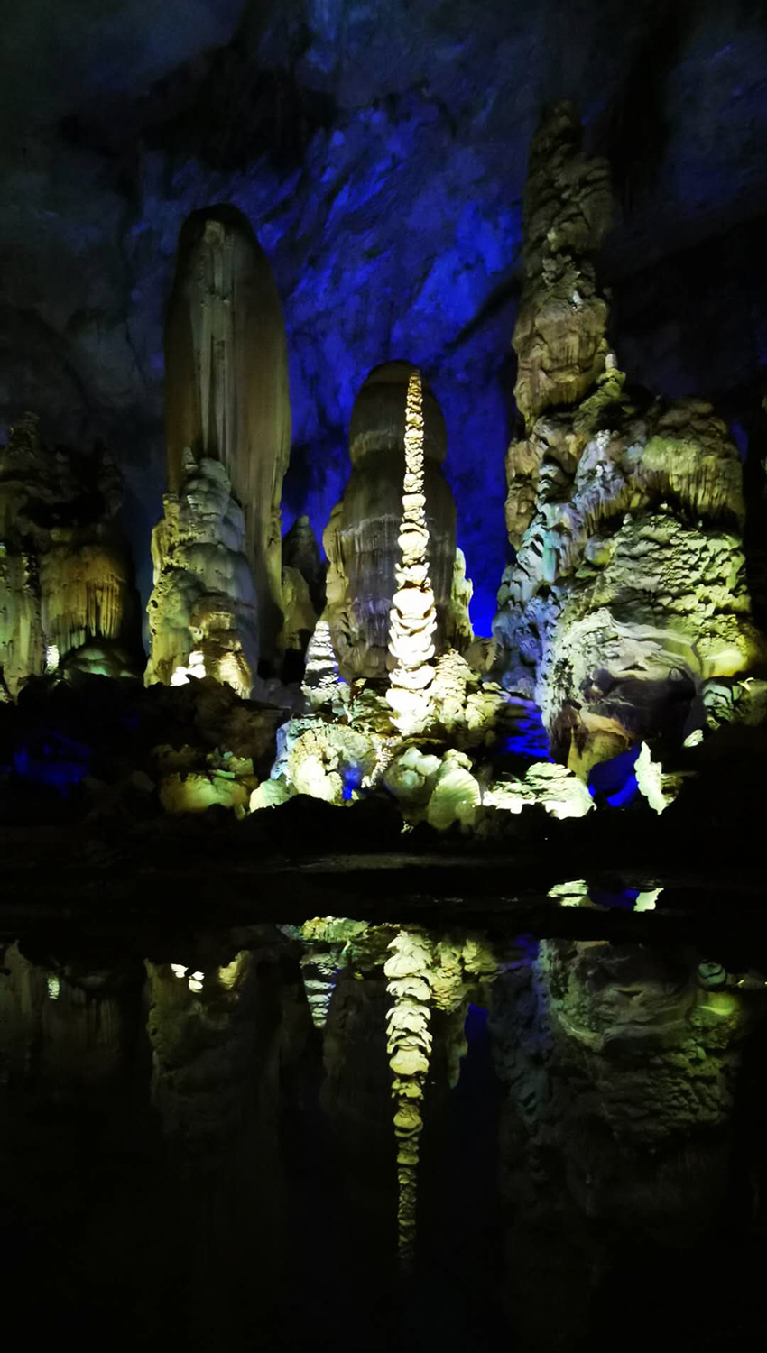 A scenic view of zhijin cave